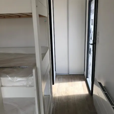 Dom wakacyjny Maison Face Acces Plage, 4 Chambres, 11 Personnes *