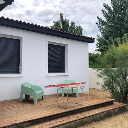 Dom wakacyjny Maison Face Acces Plage, 4 Chambres, 11 Personnes *