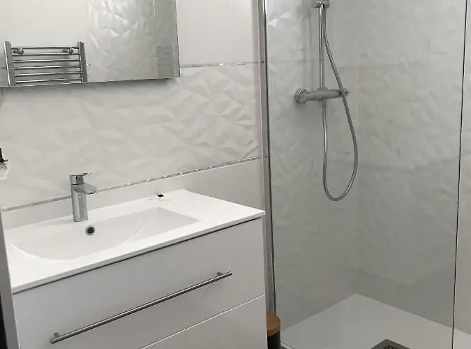 Feriehus Maison Face Acces Plage, 4 Chambres, 11 Personnes La Faute-sur-Mer